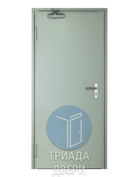 техническая дверь для складского помещения с доводчиком